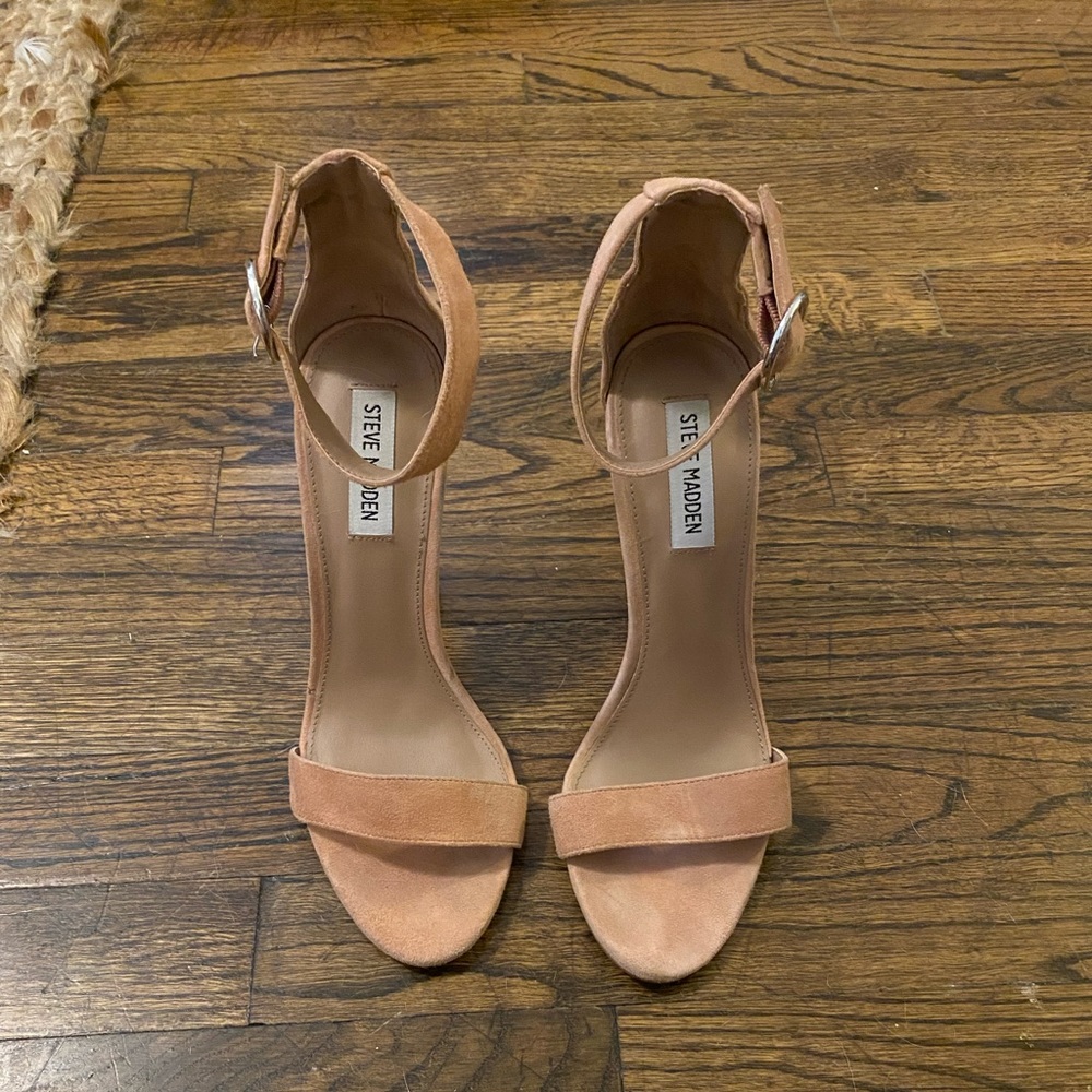 Pink Suede Steve Madden Heels w/ Clear Chunky Heel - Picture 2 of 8